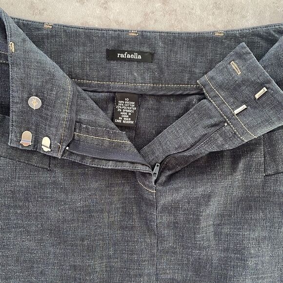RAFAELLA denim pencil skirt with button, hook‎ & eye, zipper, pockets size 10 - Picture 3 of 9